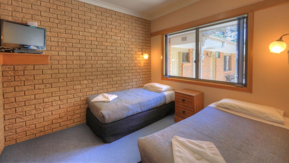 Barrass John Bright Motor Inn Extérieur photo
